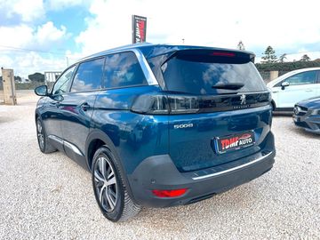Peugeot 5008 - 4