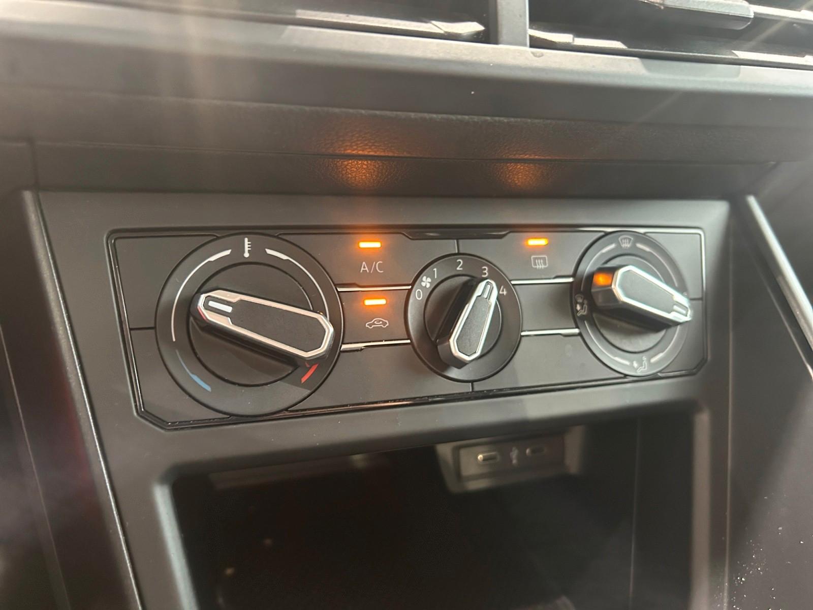 Volkswagen Polo VI 1.0 KLIMA LED PDC DIGICOCKPIT, миниатюра 17