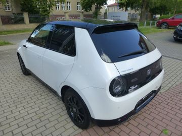 Honda e 113 KW Advance Paket 16