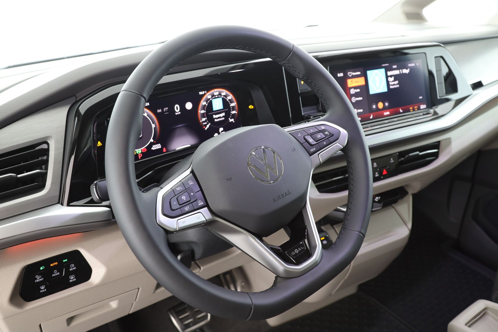 Volkswagen T7 Multivan - Bild 12