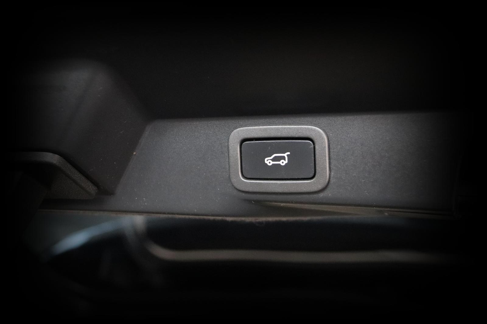 Land Rover Range Rover Sport SE*PANORAMA*NAVI*AHK*LUFT*
