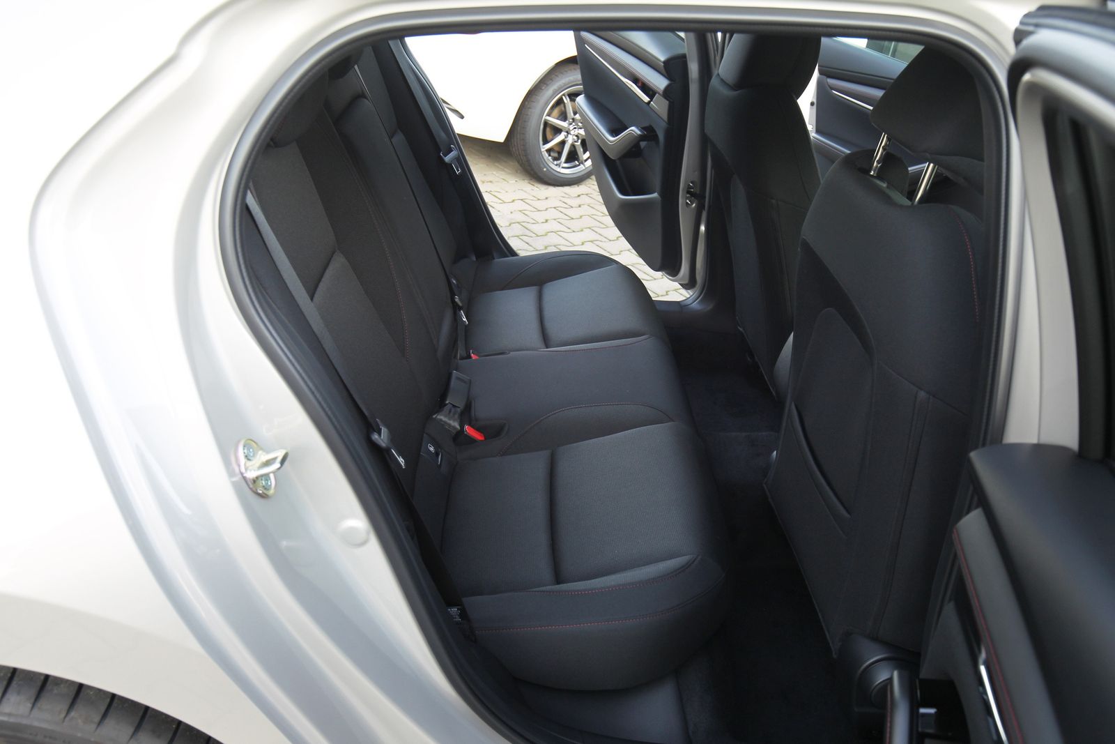 Mazda 3 - Bild 16