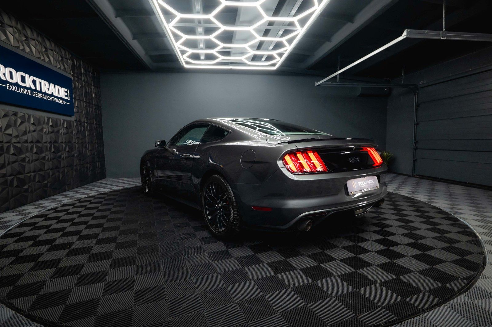 Fahrzeugabbildung Ford Mustang 5.0 V8 GT 500 Coupe Night-Paket *LED*