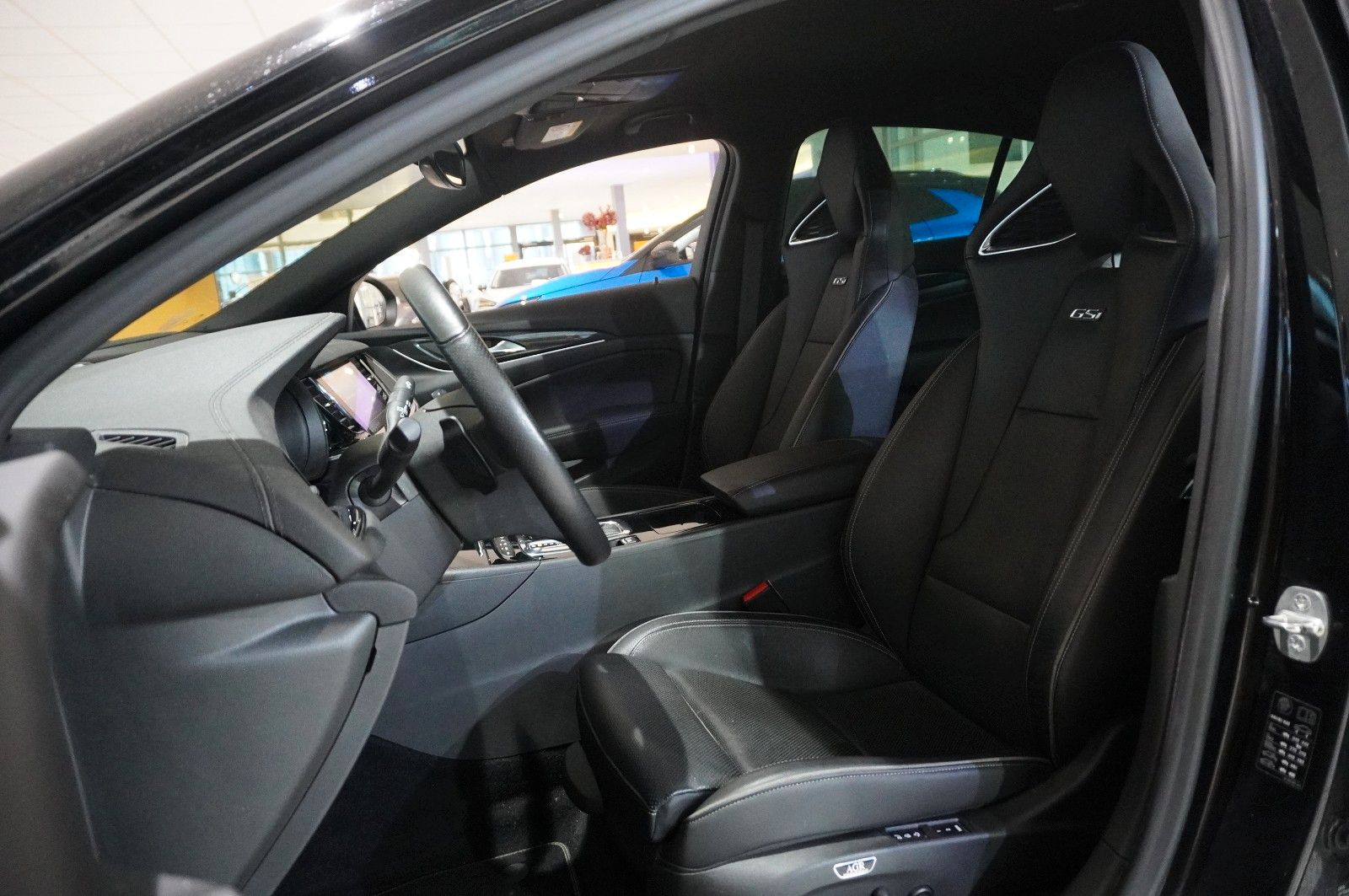 Fahrzeugabbildung Opel Insignia B GS GSi 4x4 PERFORMANCE/20"ALU/MASSAGE