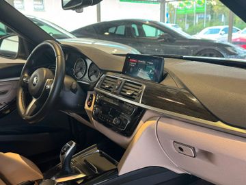 BMW 330 - 12