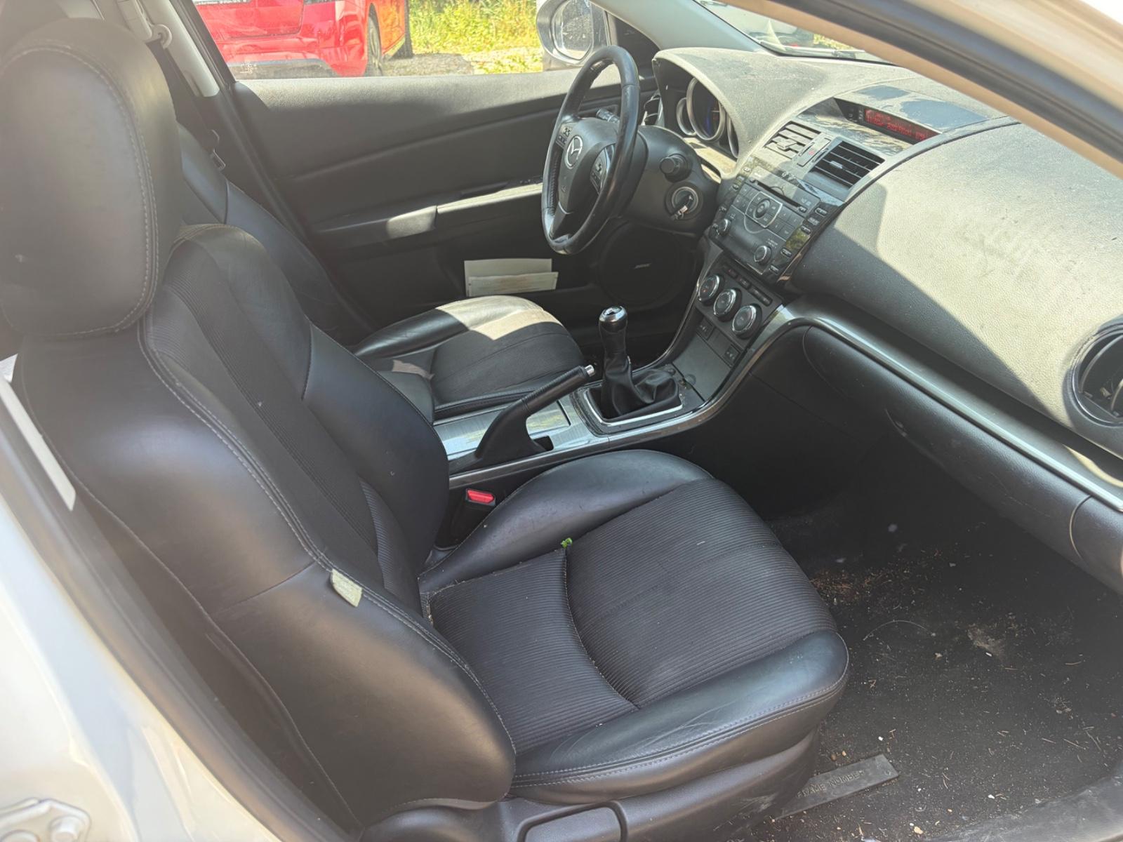 Mazda 6 2010 — photo 16