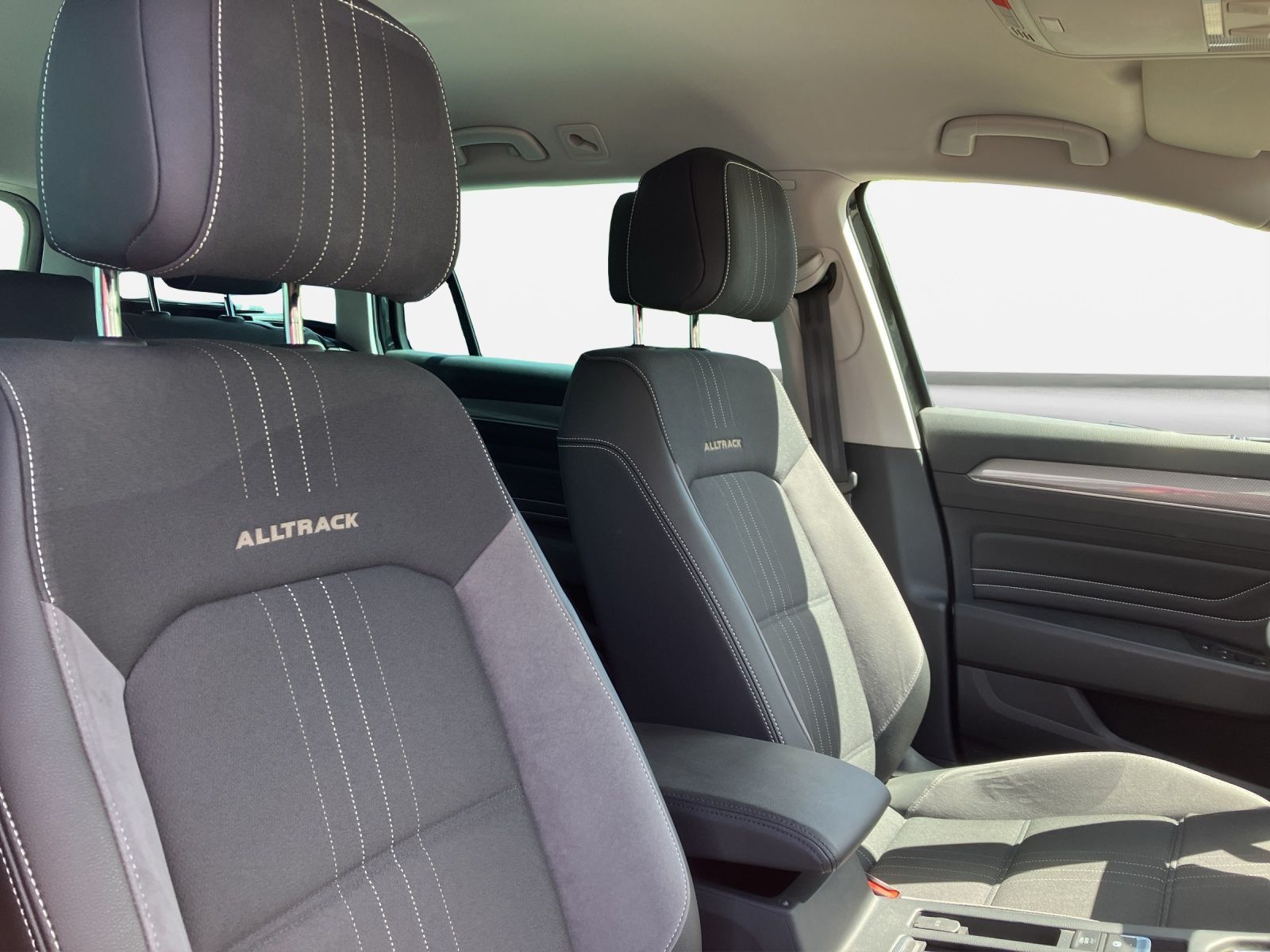 Volkswagen Passat Alltrack - Bild 4