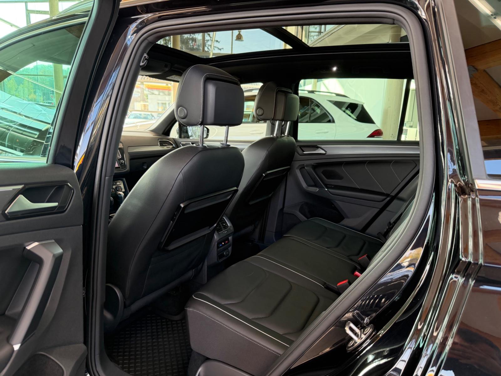 Volkswagen Tiguan 2.0TDI DSG 4M R-Line LED ACC PANO VIRTUA