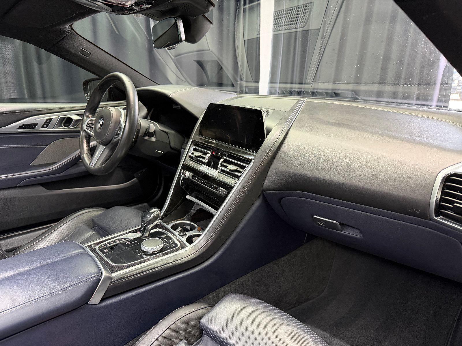 Fahrzeugabbildung BMW 840i xDrive M Sport|INDIVIDUAL|LASER|360|HUD