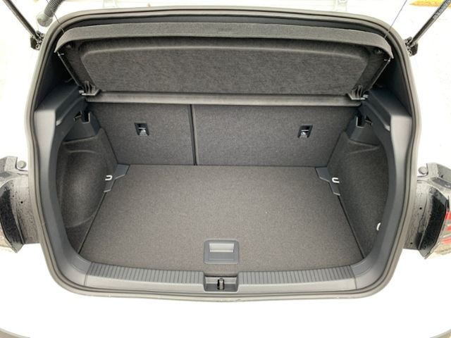 Fahrzeugabbildung Volkswagen T-Cross 1,5 TSI DSG GOAL AHK NAVI APP CONNECT SH