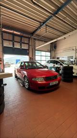 Audi A4 1.8 T TÜV 03/27 - Audi A4 aus 1998: 2.8
