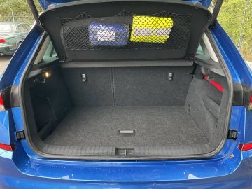 Skoda Kamiq 1.5 TSI ACT DSG Ambition+AHK+LED+Navi+SHZ