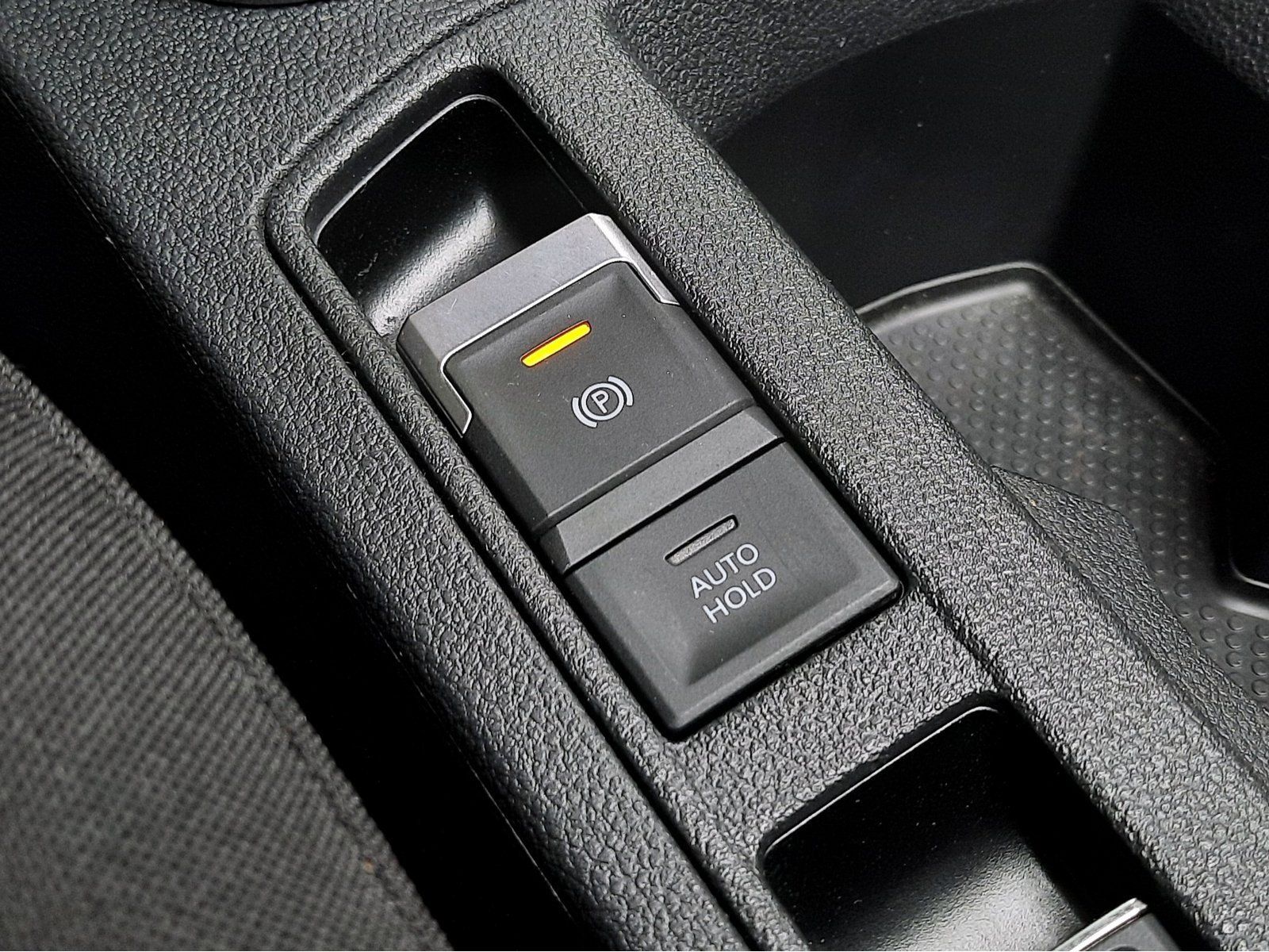 Fahrzeugabbildung Volkswagen T-Roc Cabriolet Style TSI DSG *Navi*Cam*LED*PDC*