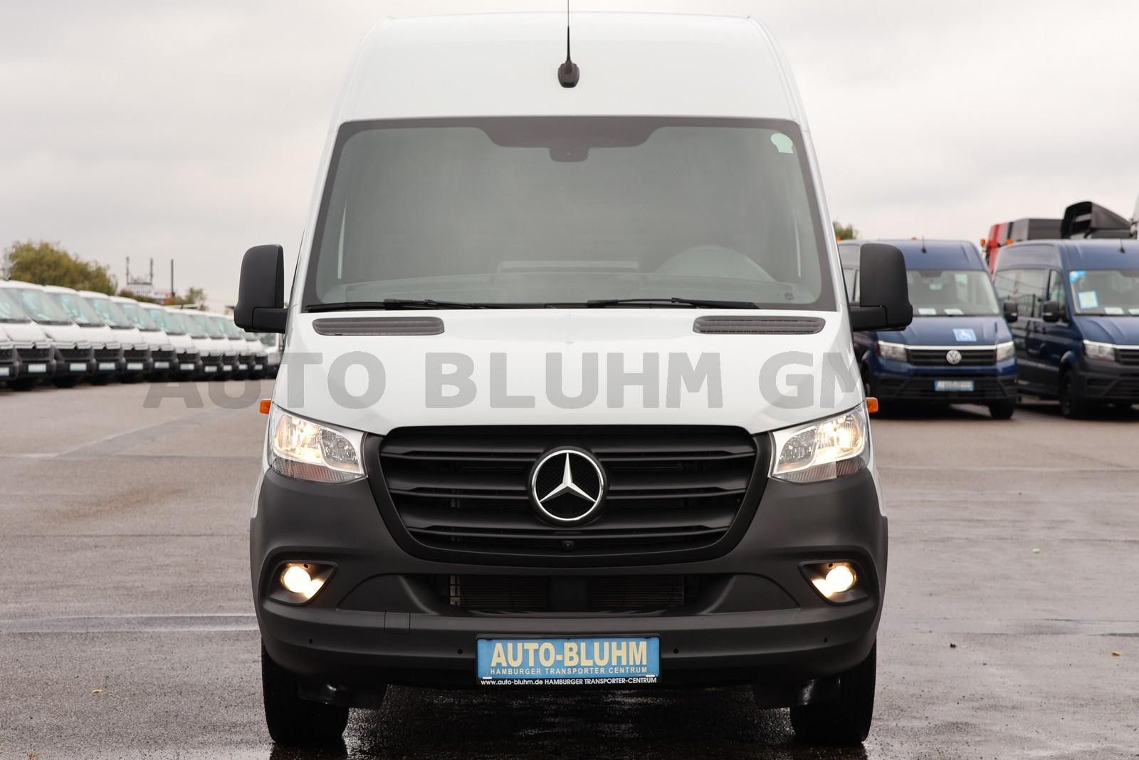 Mercedes-Benz Sprinter - Bild 2
