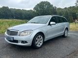 Mercedes-Benz C 180 Kompressor T-Modell BlueEfficiency Navi - Mercedes-Benz C 180: Kompressor Blueefficiency