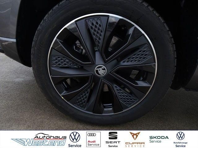 Fahrzeugabbildung SKODA Karoq Sportline 1.5l TSI 110kW DSG LED Navi