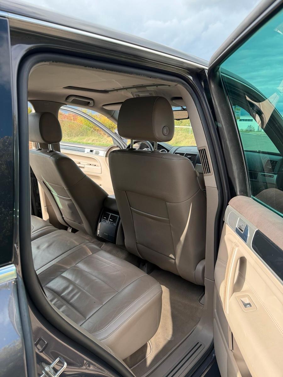 Volkswagen Touareg 2007 — photo 13