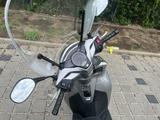 Honda SH300i - HONDA SH 300I