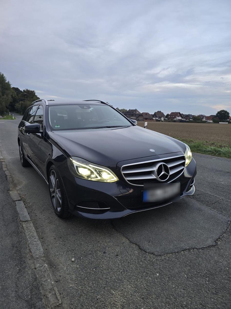 Mercedes-Benz E 220
