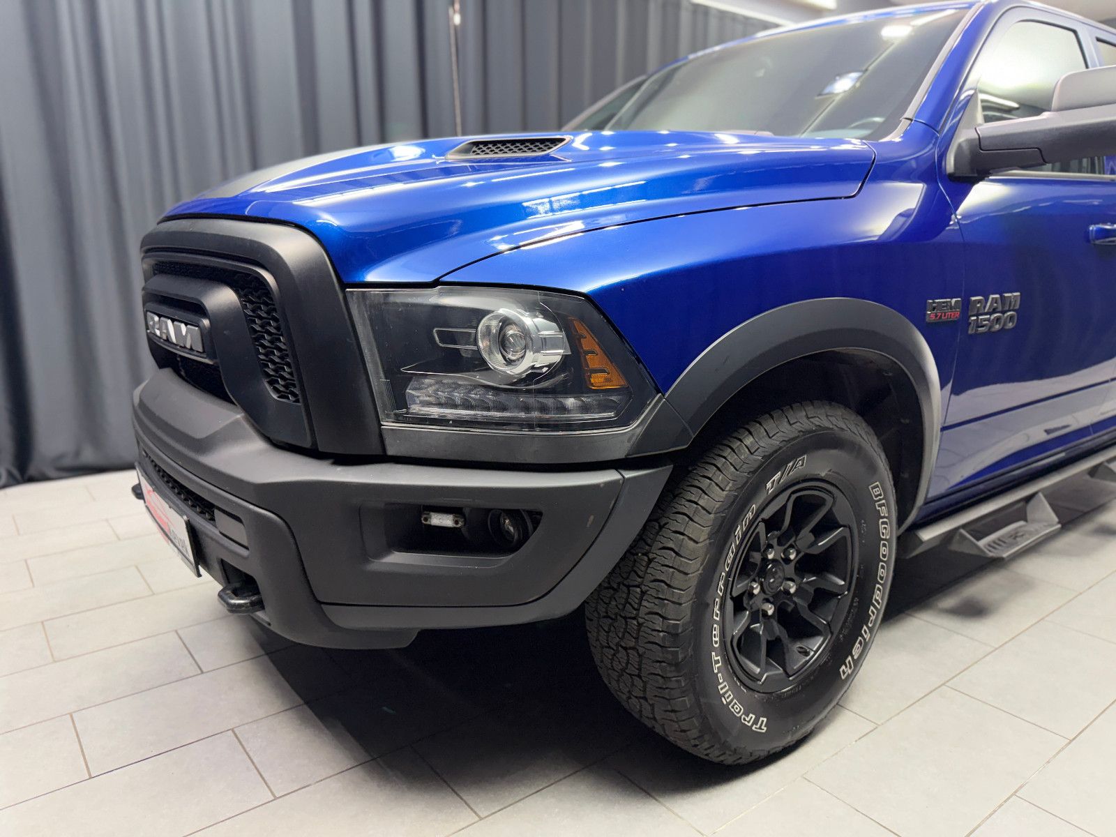 Fahrzeugabbildung Dodge Dodge RAM 1500 5.7 V8 4x4 REBEL|LPG|NAVI|KAMERA|