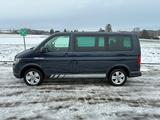 Volkswagen T6 Multivan 2.0 TDI 150PS DSG ACC - blaue Volkswagen T6 Multivan