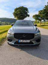 Volvo XC60 T5 AWD R Design - Vollausstattung