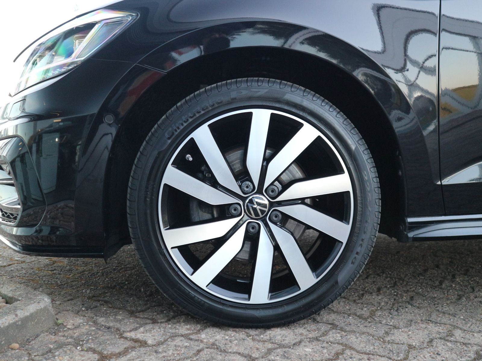 Volkswagen Touran - Bild 16
