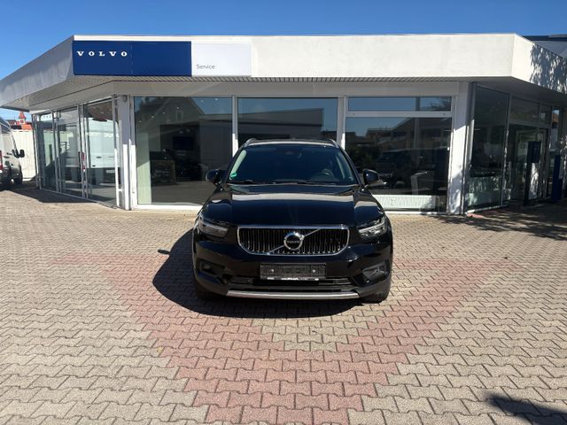 Volvo XC 40 Momentum Pro Plug-In Hybrid 2WD