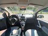 Ford Ka 1,2 Titanium NEUE Bremsen NEUE Reifen 