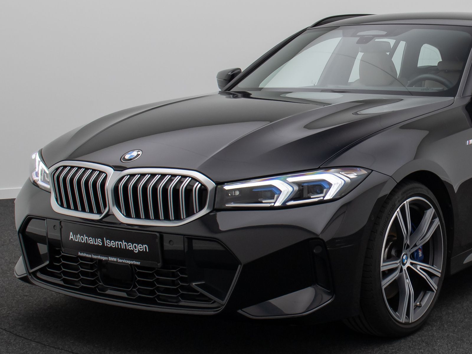 Fahrzeugabbildung BMW 330i MSport DAB Memory Kamera H/K Komfort 19Zoll