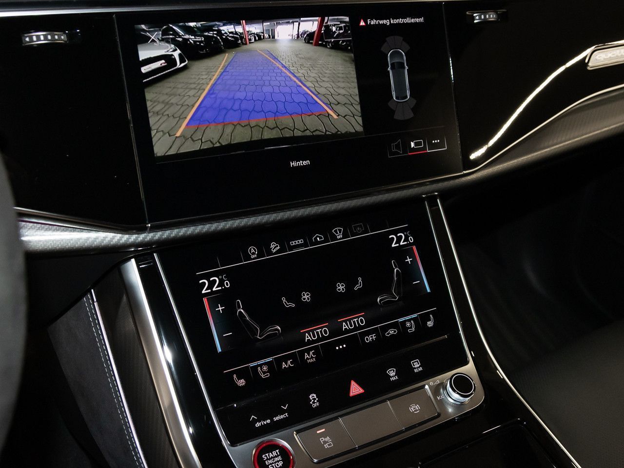 Audi RSQ8 - Bild 24