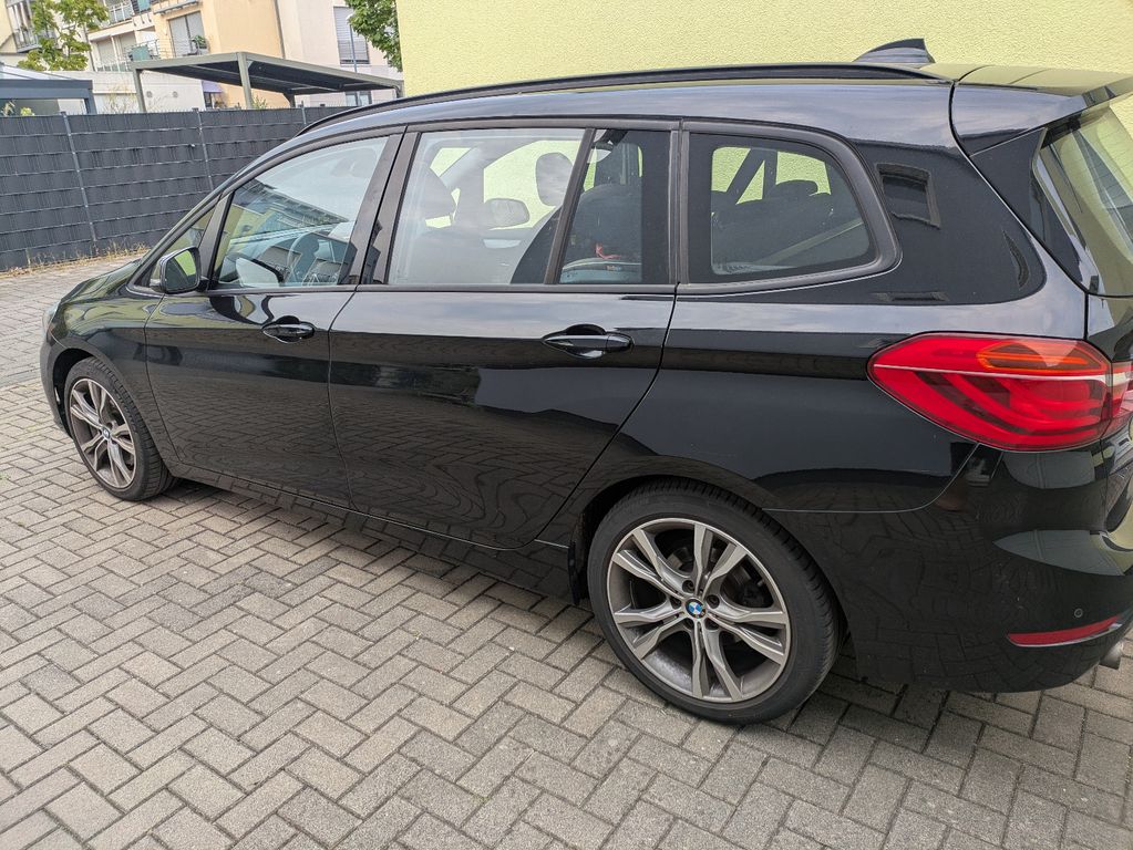 Image of BMW 220 Gran Tourer