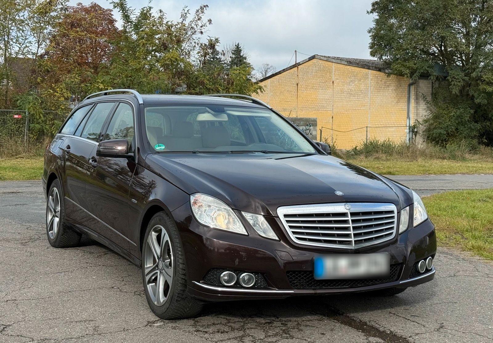 Mercedes-Benz E220 2011 — двигун 170 HP (125kW)