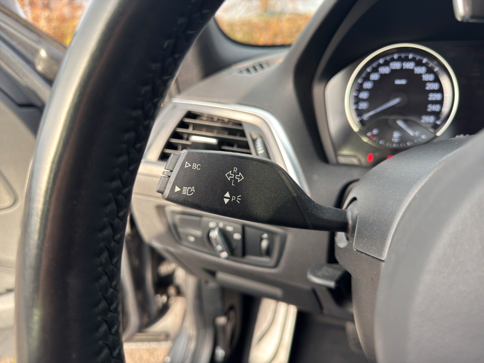 Fahrzeugabbildung BMW M140I XDRIVE SPECIAL EDITION H&K KAM OZ PERFORM