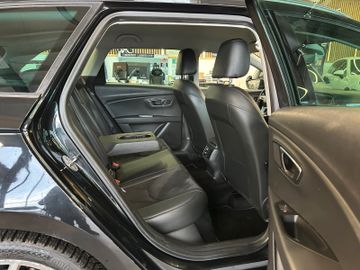 MYAUTOCENTER – Gebraucht- und Jahreswagen mit Werkstattservice in Pfaffenhofen Seat Leon ST FR *LED*Alcantara*NAVI*