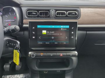 Citroën C3 1.2 PureTech 83 Plus +SpurH+KlimaA+Navi+LED