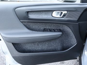 Volvo XC40 - 10