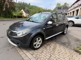 Dacia Sandero Stepway II 1.6 Klima,T.Leder,AHK,Tüv Neu - Dacia Sandero aus 2012: Stepway