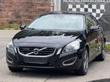 Volvo S60 Lim. Summum | LEDER SHZ KLIMAAUT 8FACH - Volvo S60: Summum
