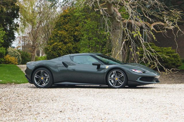 Ferrari 296 GTB Assetto Fiorano