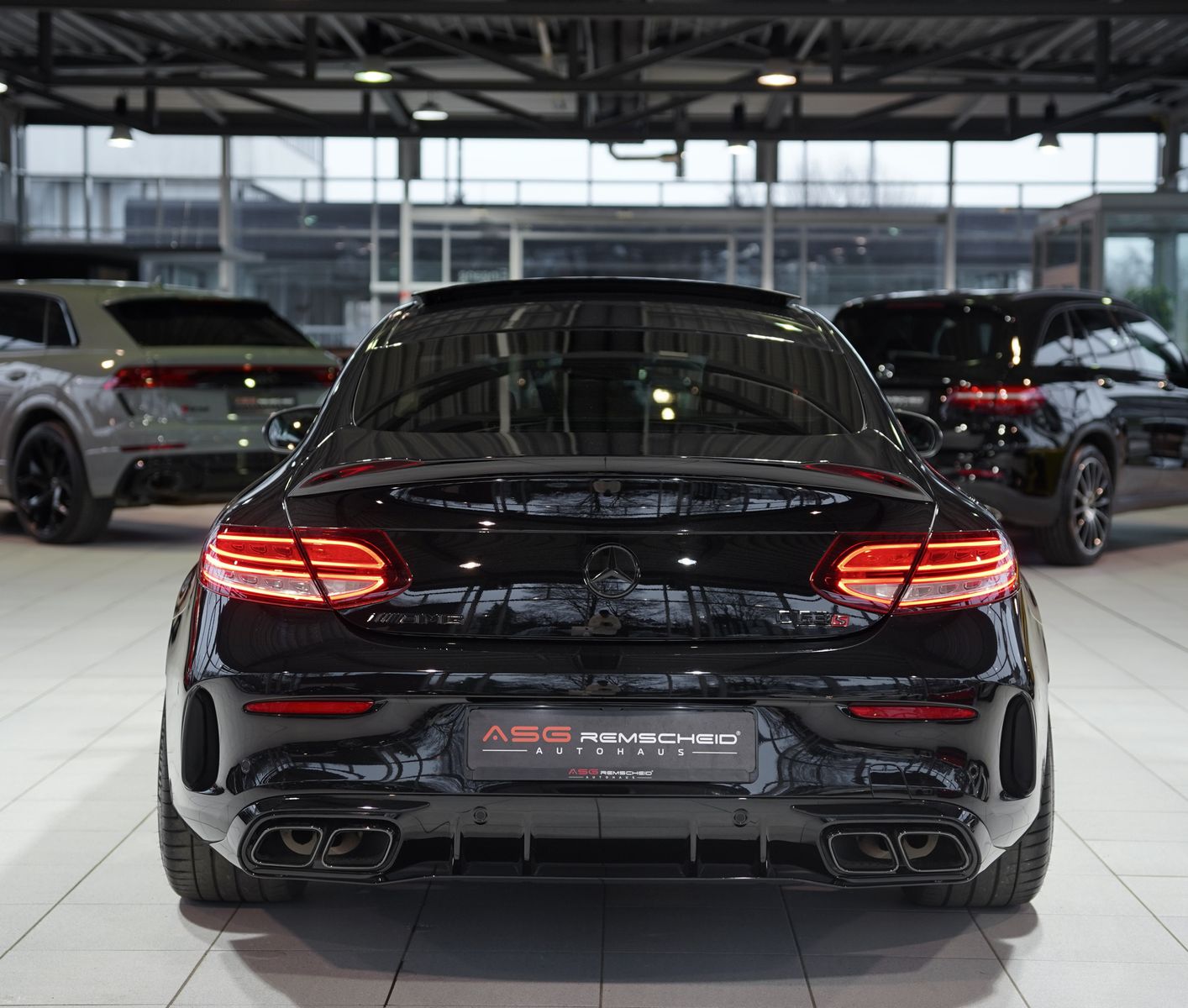 Mercedes Benz C 63 Amg