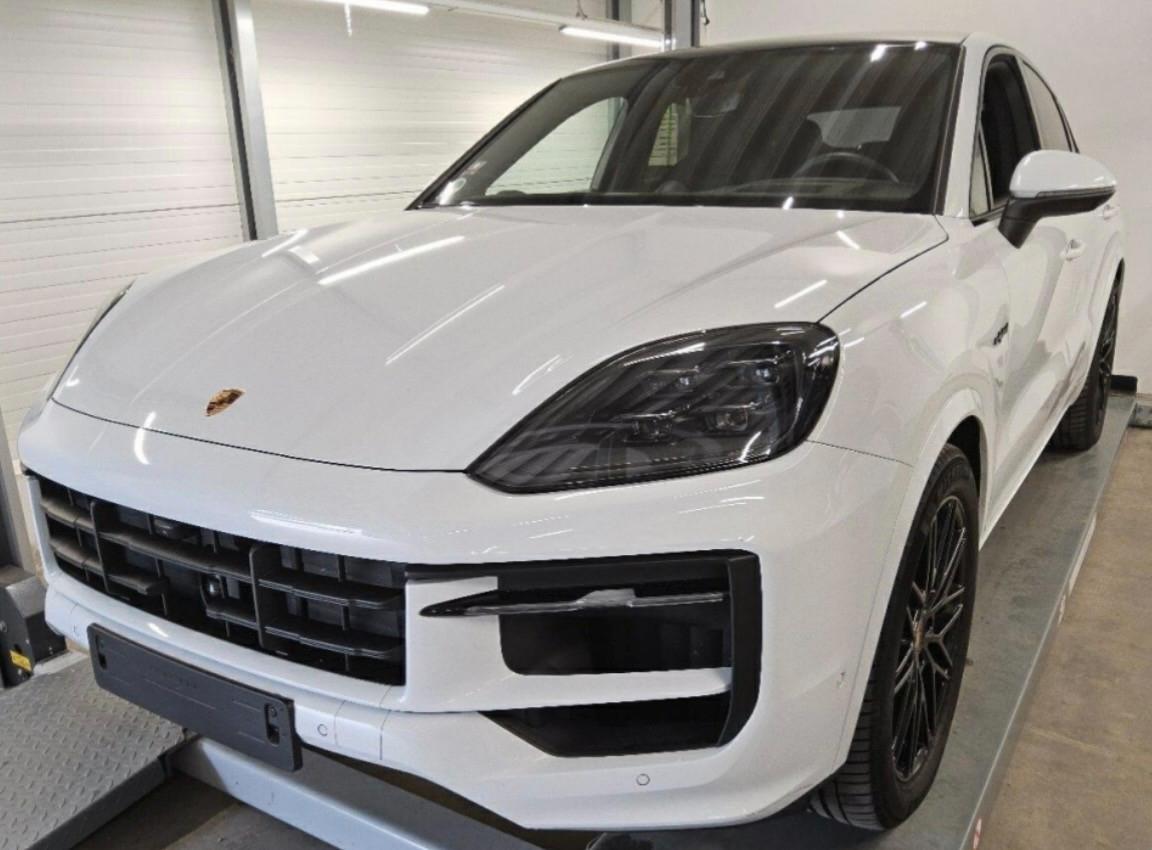 Porsche Cayenne Coupe SE-Hybrid*HAL*AHK*SportDesign*BOSE