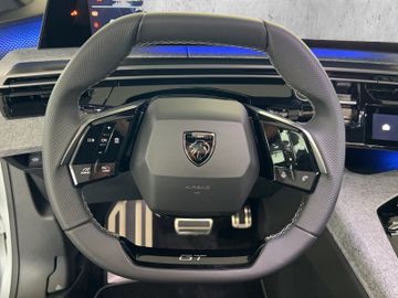 Peugeot 3008 GT 210 Elektromotor +Navi+Kam.+LED+SD+SHZ