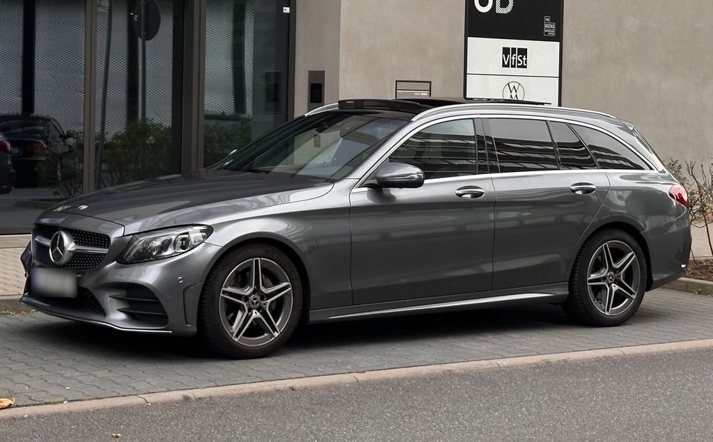 Image of Mercedes-Benz C 220