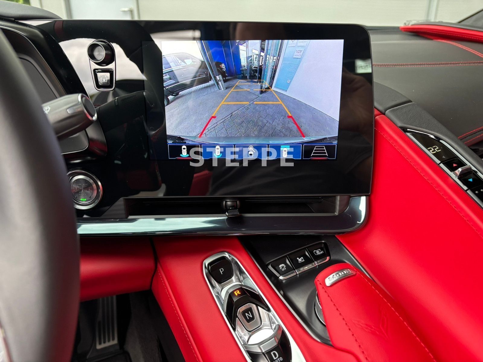 Corvette C8 Stingray Convertible 3LT Europamodell STEPPE