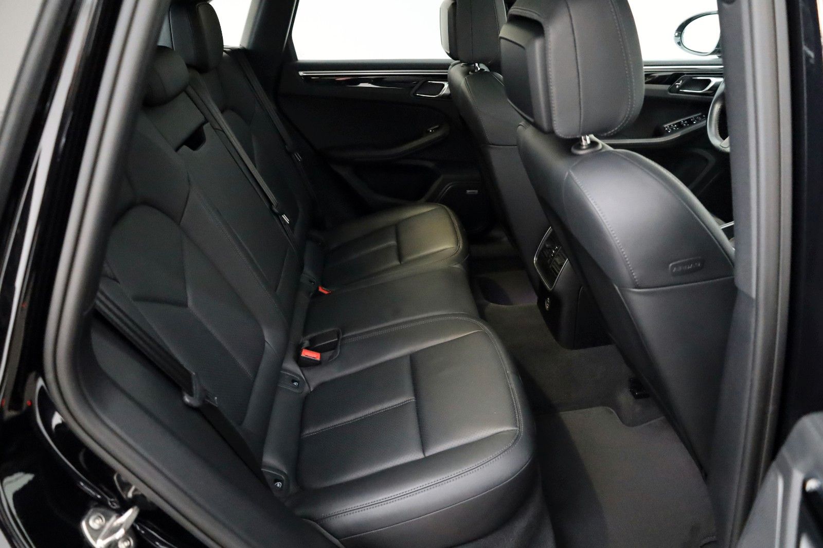 Fahrzeugabbildung Porsche Macan S Leder,Navi,LED,PanDach,BOSE,Sport-Chrono