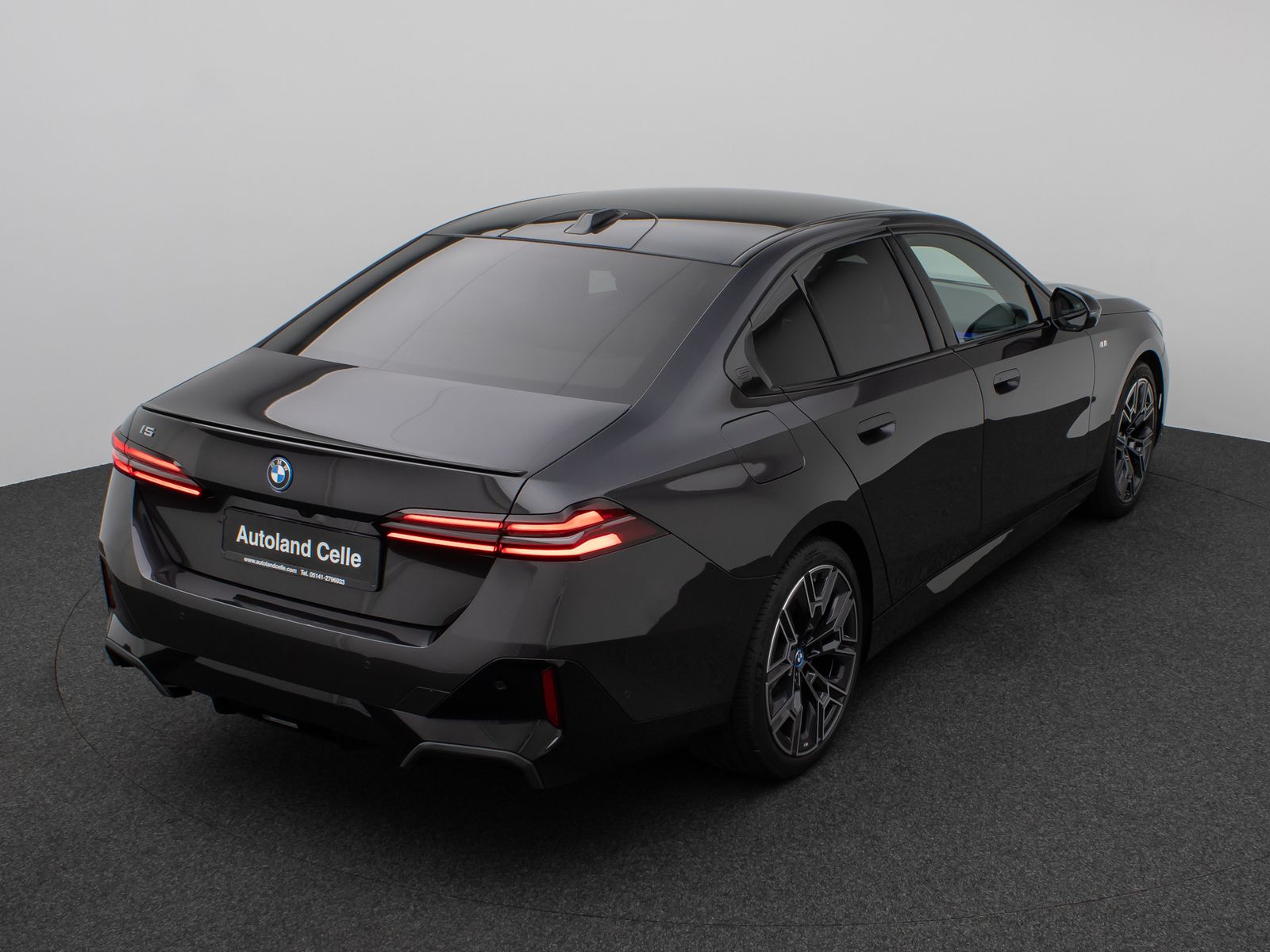 Fahrzeugabbildung BMW i5 eD40 M Sport Pro Panorama 360°HUD DAB H/K ACC