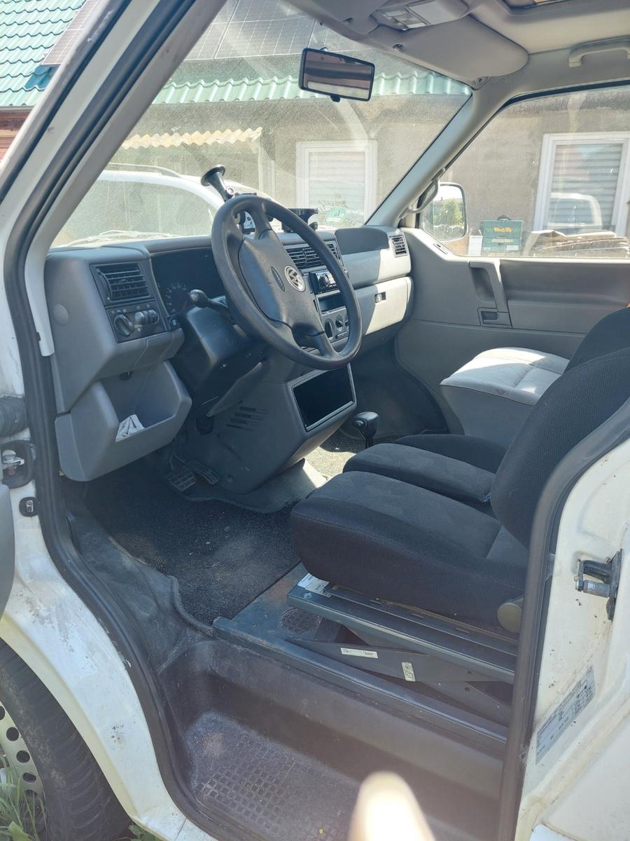 Volkswagen Gut gepfl. T4 m. Rolli-Rampe, Autom., Benzin+Gas