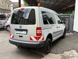 Volkswagen Caddy*2L*4Motion*inkMWST*2xSchiebetür*AHK*5Sitze - Volkswagen: Motion In