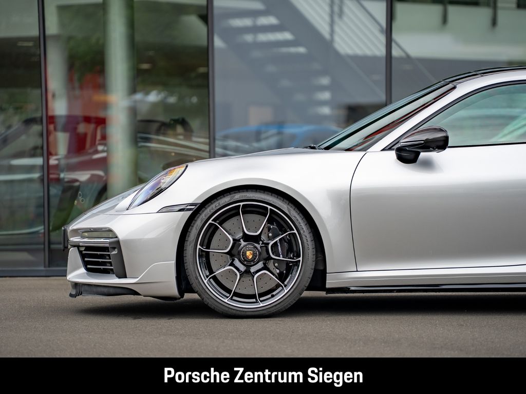 Porsche 992 (911) Turbo S